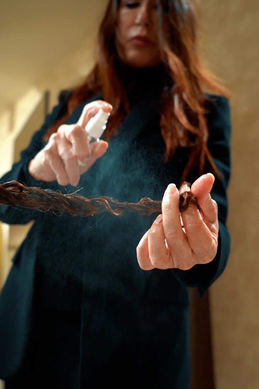 Trattamento Kronocare sulla fibra capillare in Hair Longevity Lab a Milano